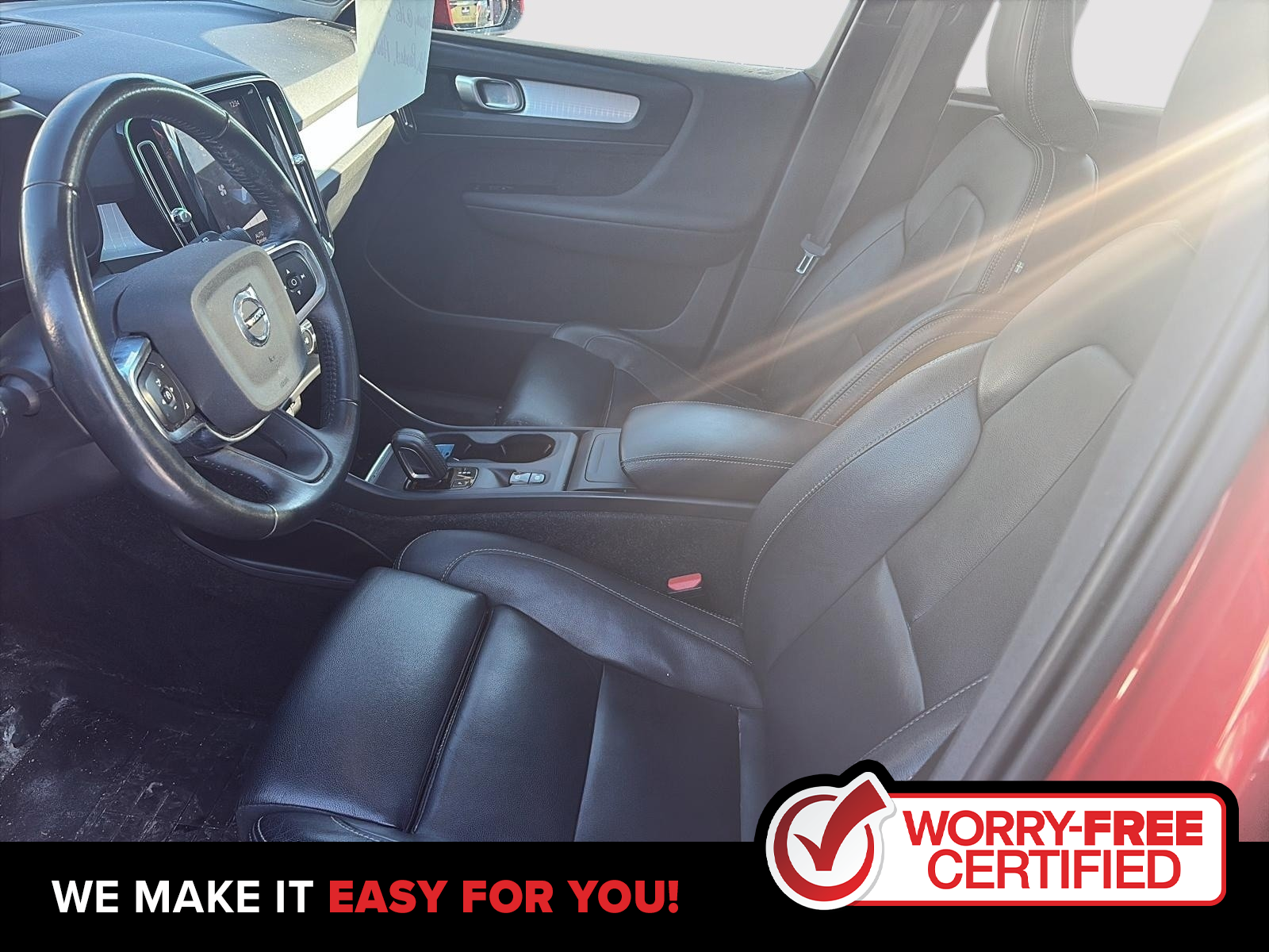 2021 Volvo XC40 T5 Momentum