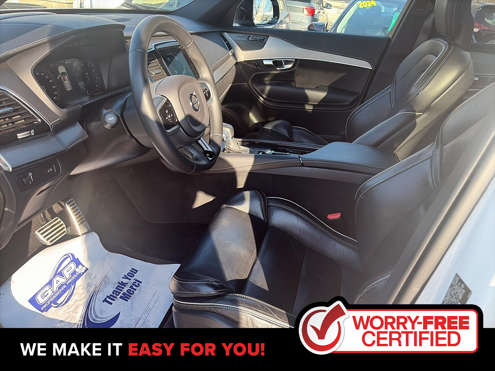 2022 Volvo XC90 T6 R-Design 7 Passenger