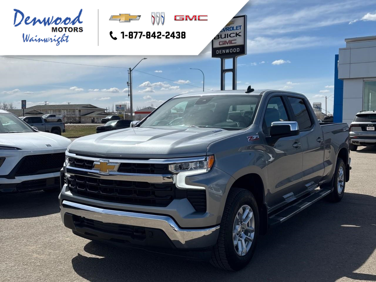 Chevrolet Silverado 1500 LT Crew Cab 4WD 2024