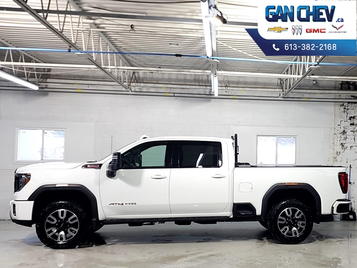 GMC Sierra 2500HD AT4 Crew Cab 4WD