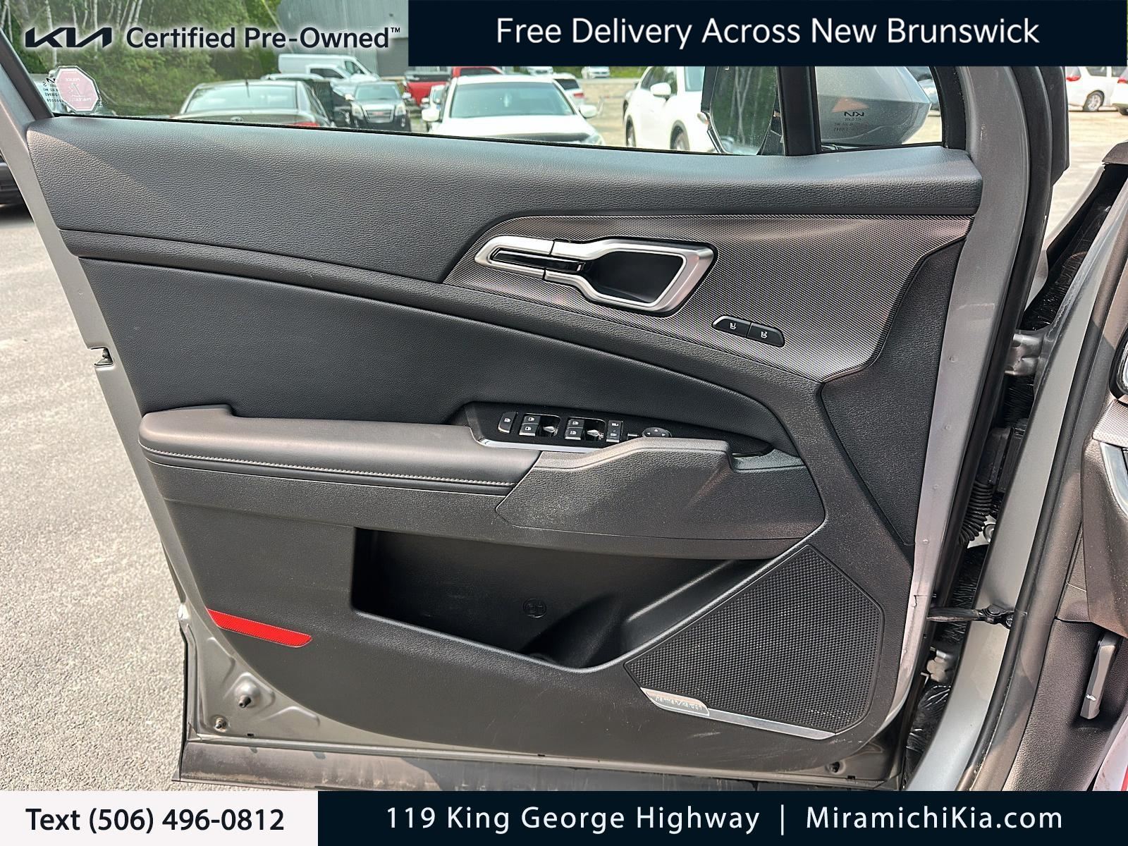 2023 Kia Sportage Hybrid SX w/Black Interior