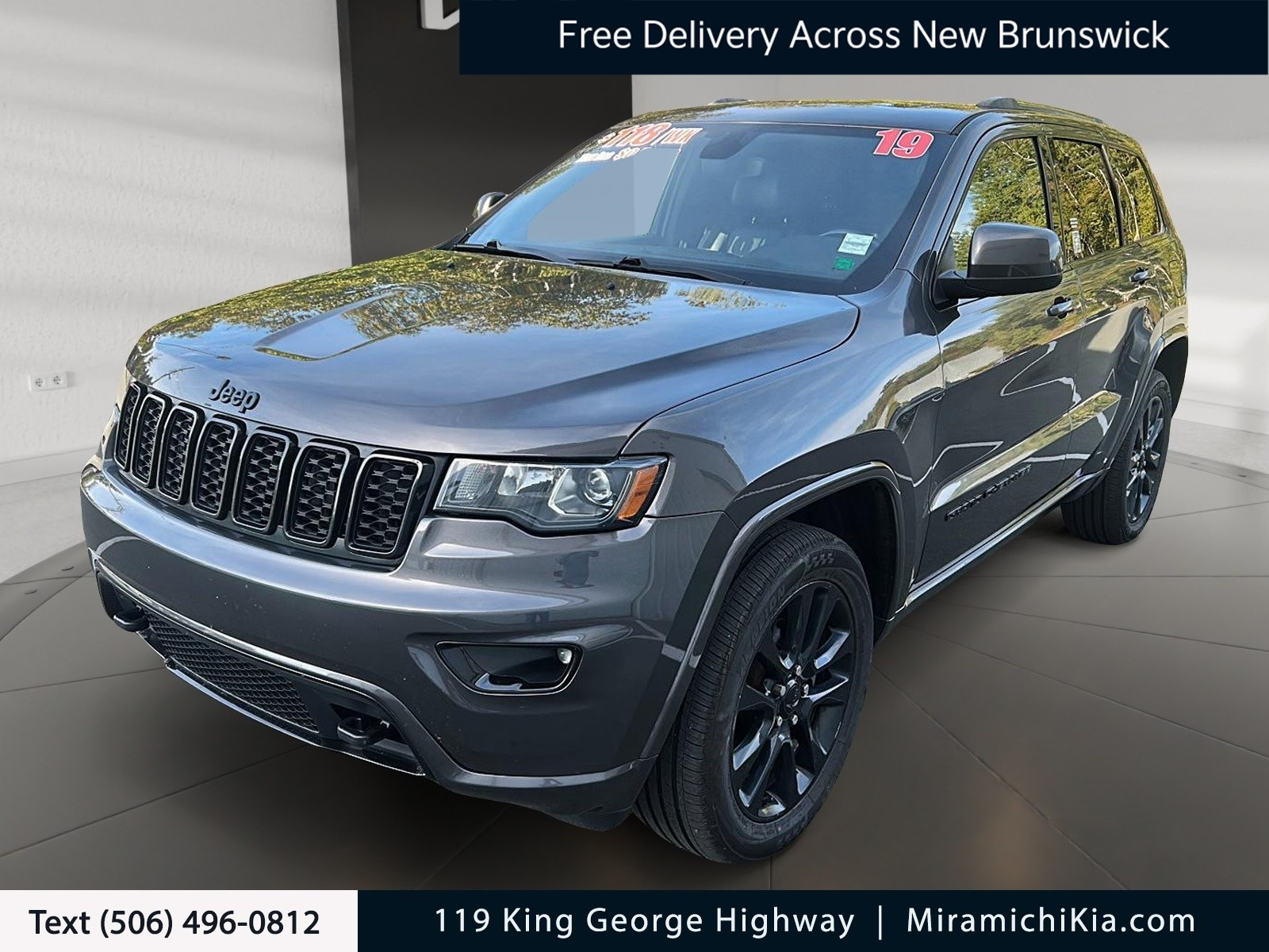 2019 Jeep Grand Cherokee  Laredo