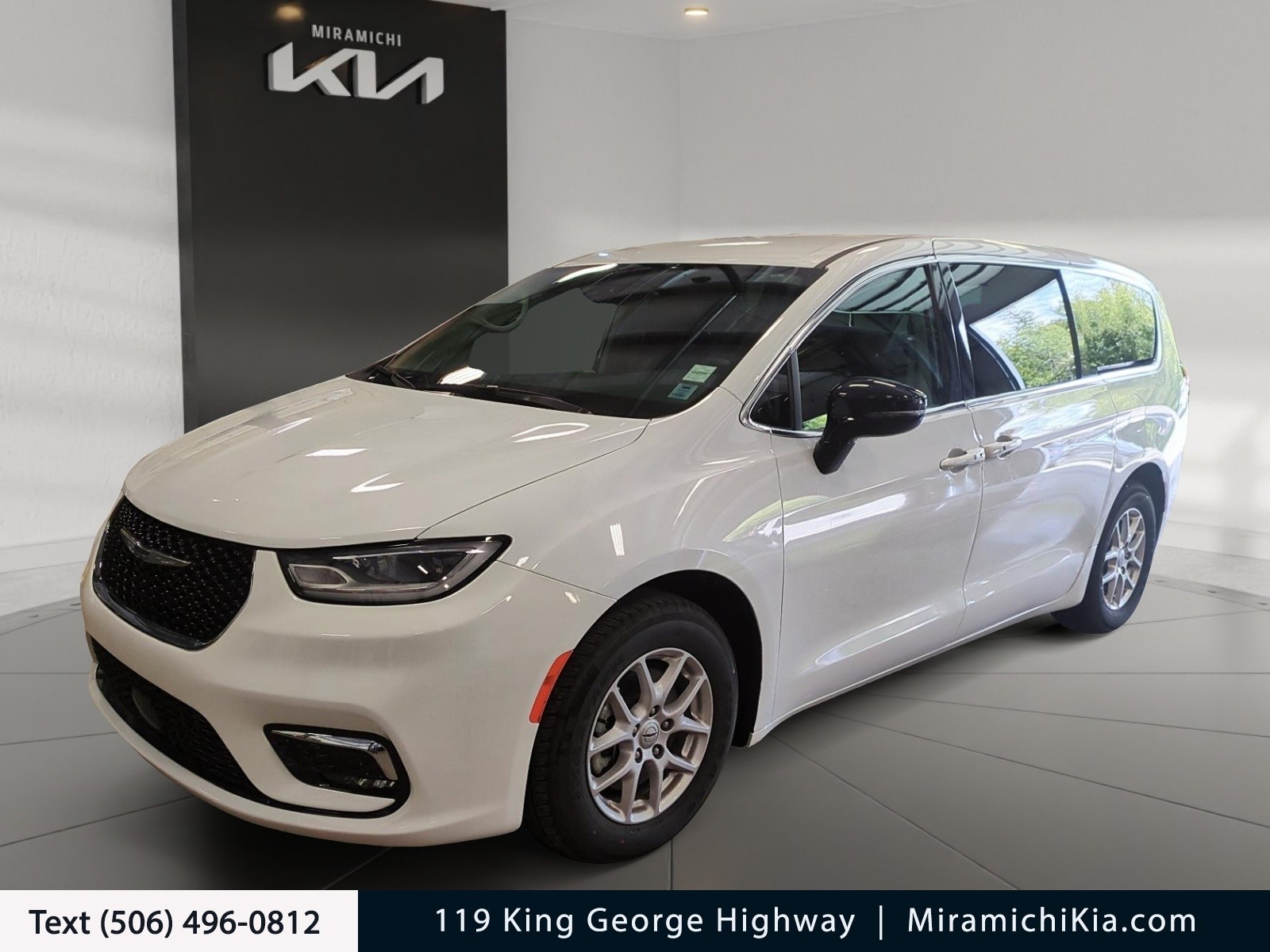 2024 Chrysler Pacifica  Touring-L