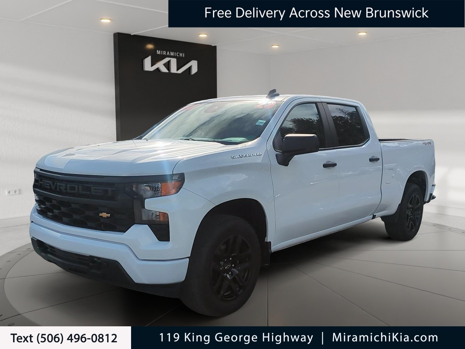 2023 Chevrolet Silverado 1500  Custom