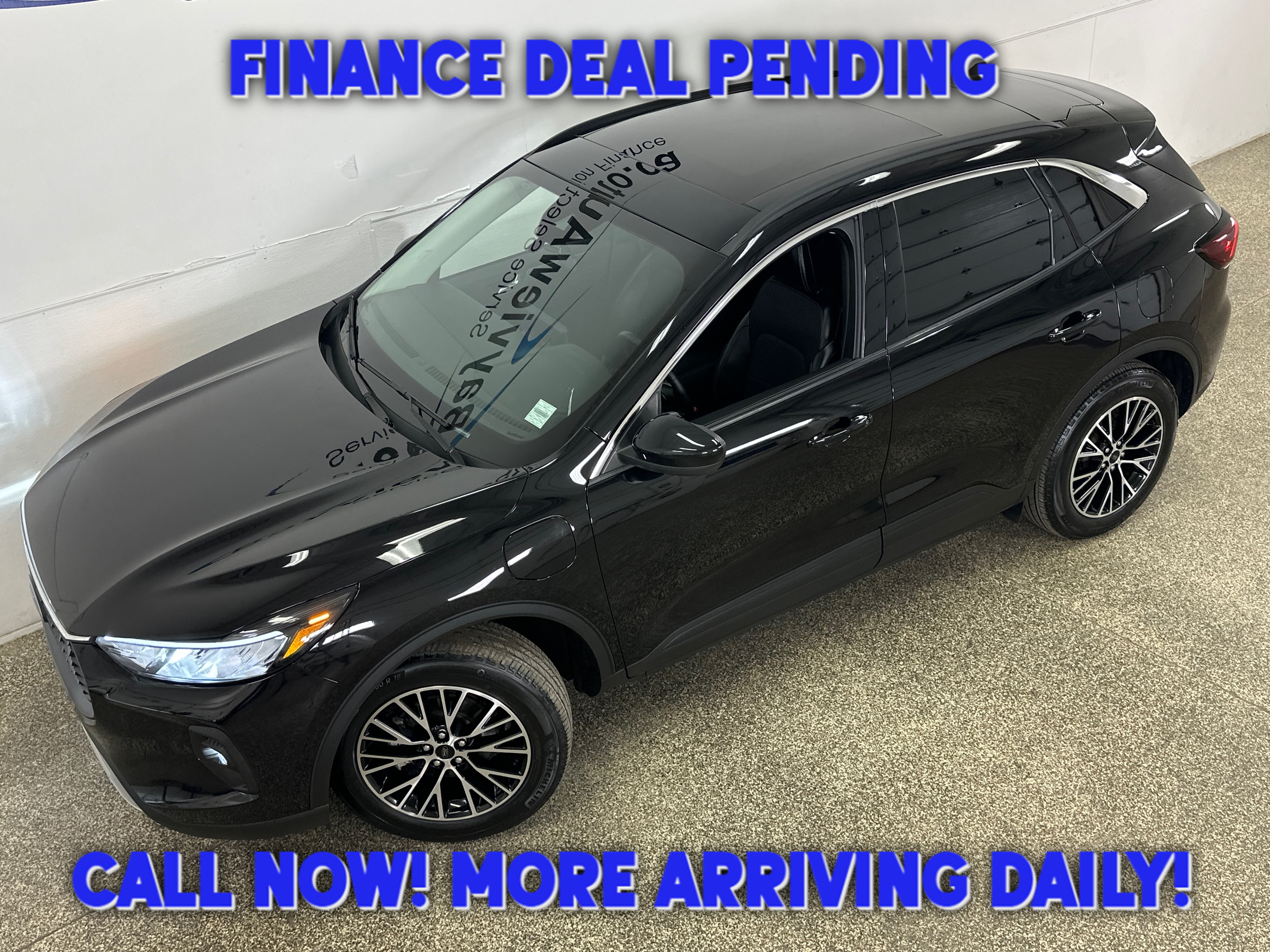 Ford Escape Hybrid Plug-in FWD