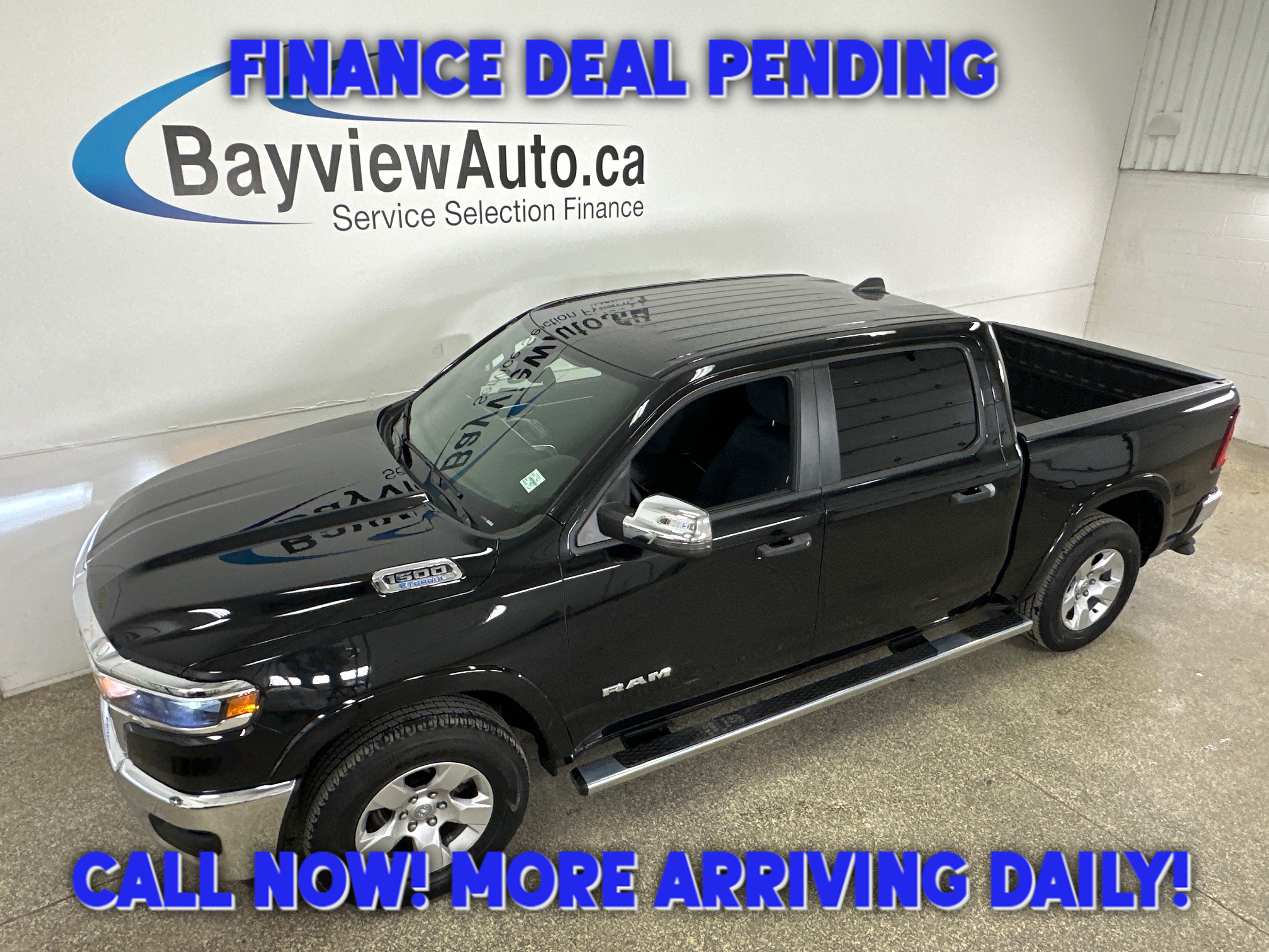 RAM 1500 Big Horn Crew Cab 4WD 2025