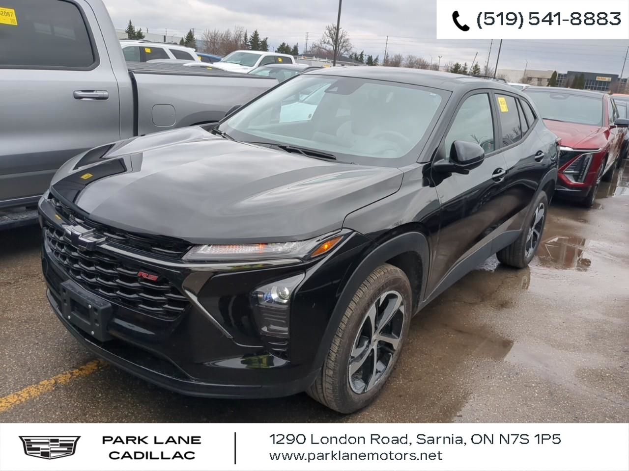 2025 Chevrolet Trax RS with 1RS FWD