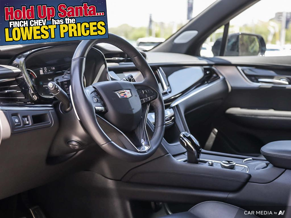 used 2024 Cadillac XT6 car, priced at $54,900