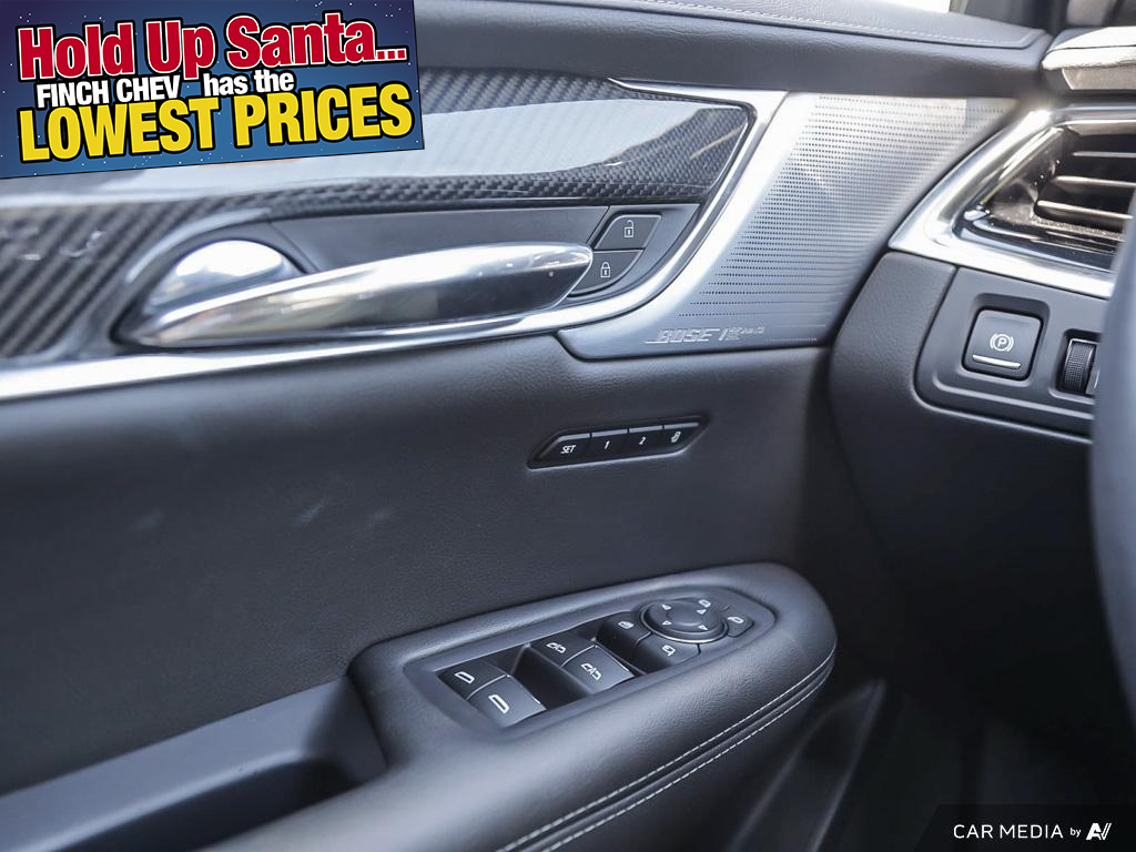 used 2024 Cadillac XT6 car, priced at $54,900