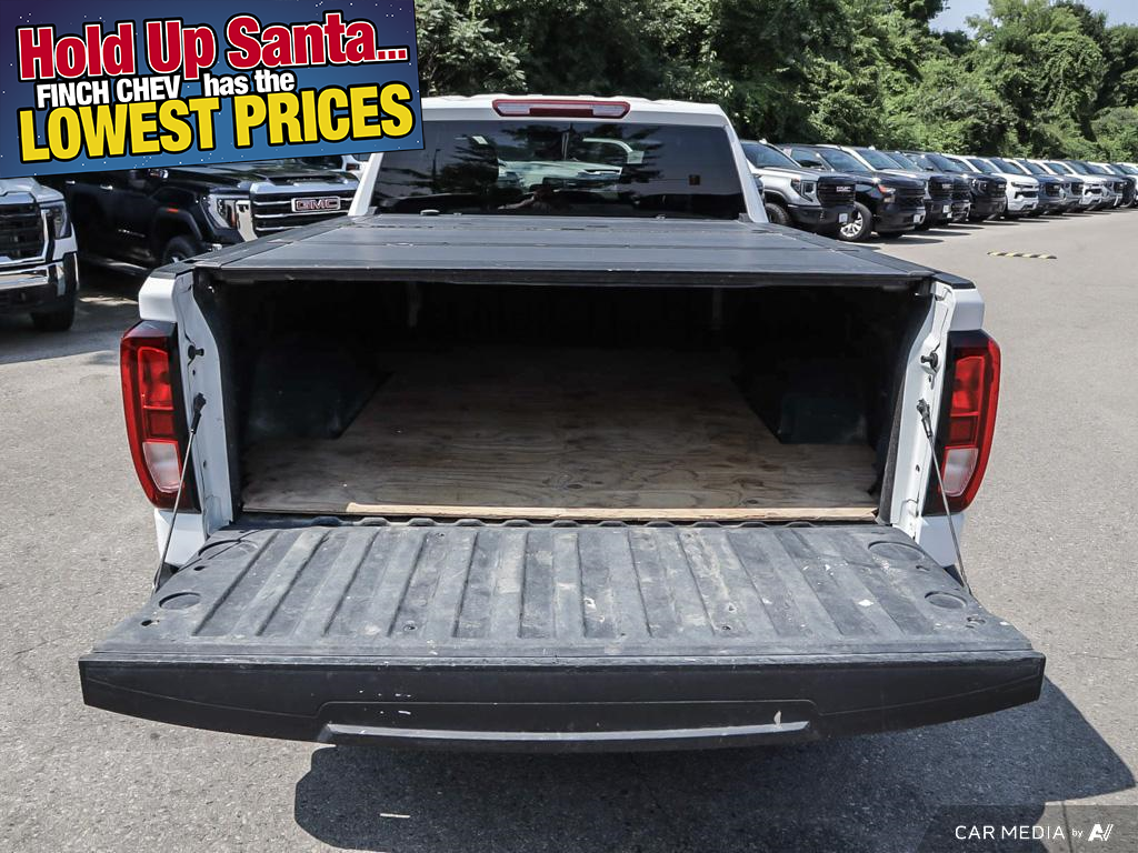 used 2023 GMC Sierra 1500 car, priced at $39,299
