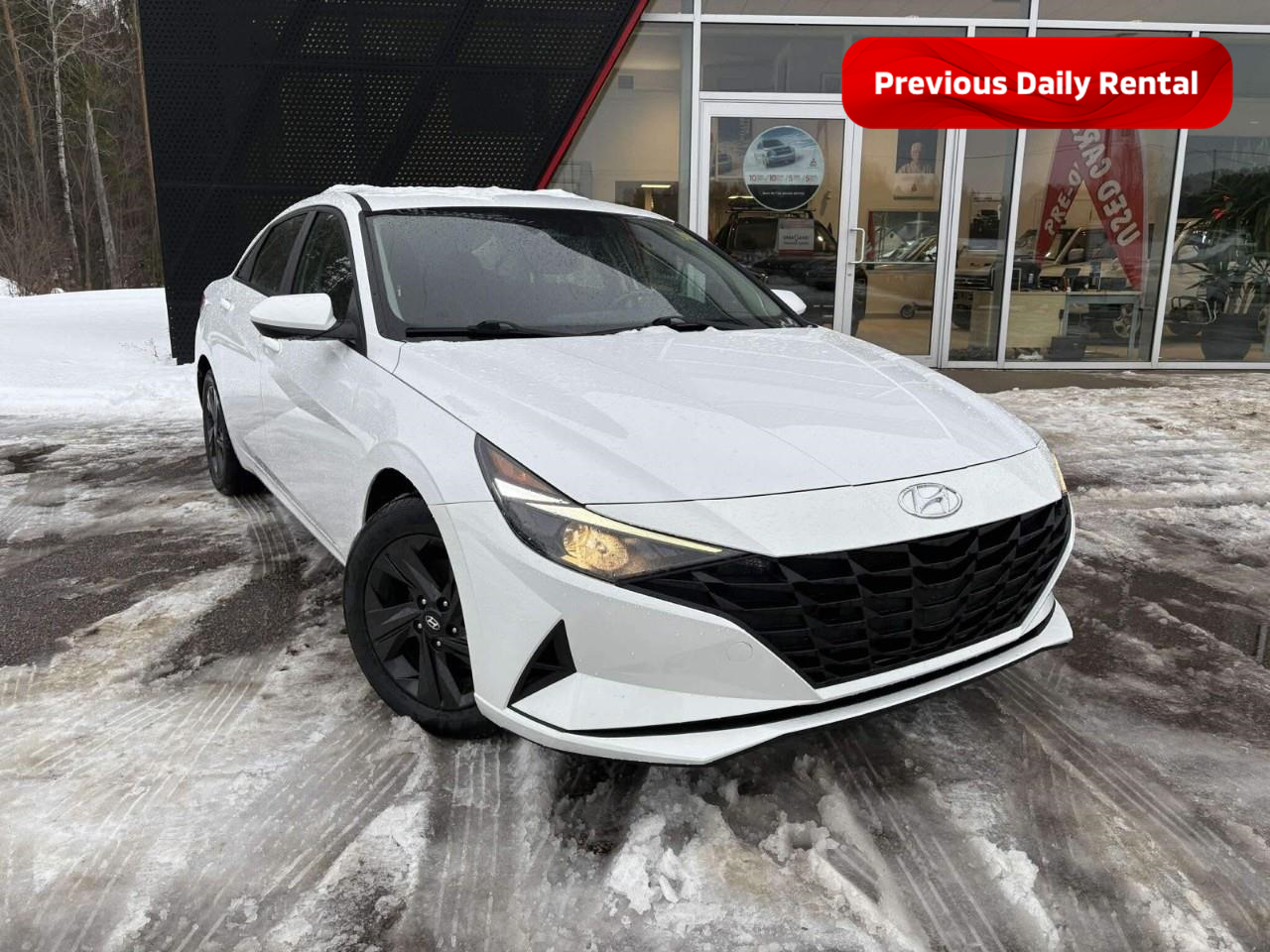 2022 Hyundai Elantra Preferred FWD