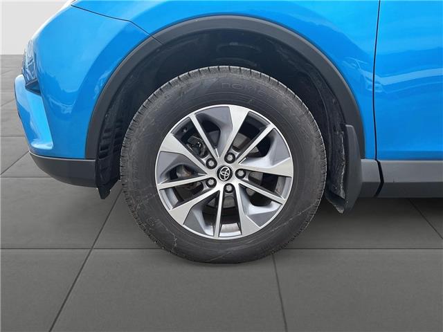 2016 Toyota RAV4 Hybrid XLE