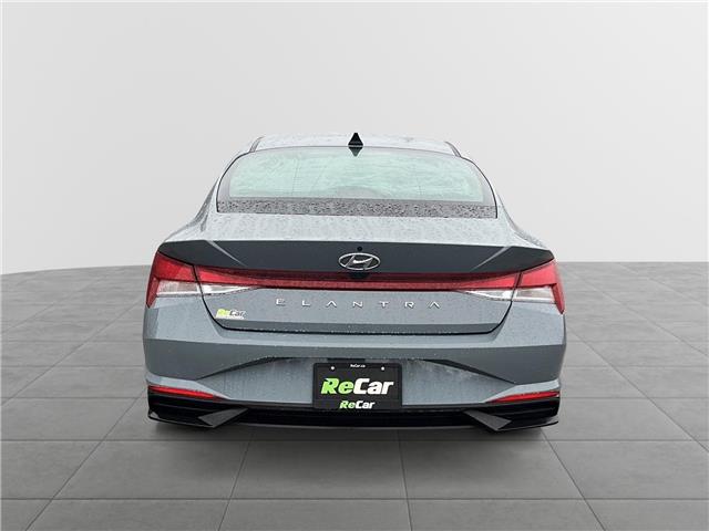 2022 Hyundai Elantra Preferred