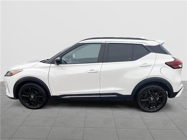 2021 Nissan Kicks SR