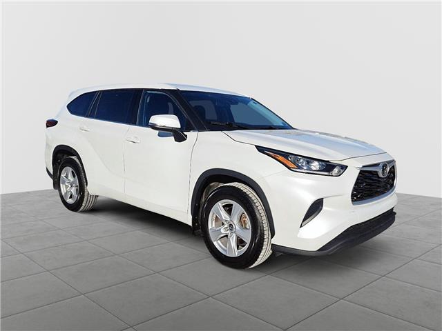 2022 Toyota Highlander LE