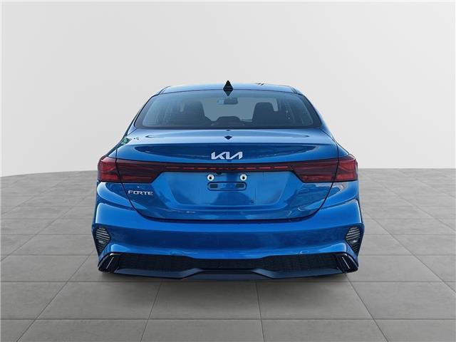 2022 Kia Forte EX