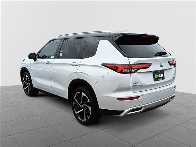 2022 Mitsubishi Outlander SE