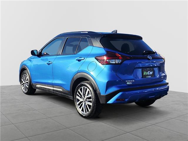 2021 Nissan Kicks SR