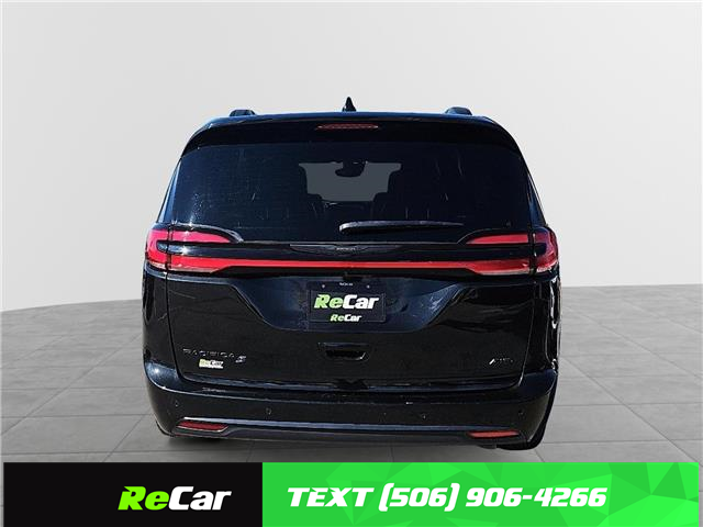 2023 Chrysler Pacifica Touring-L