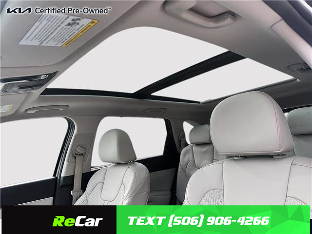 2022 Kia Sorento Plug-In Hybrid SX w/Grey Interior
