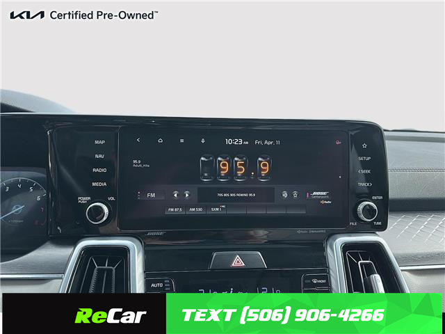 2022 Kia Sorento Plug-In Hybrid SX w/Grey Interior