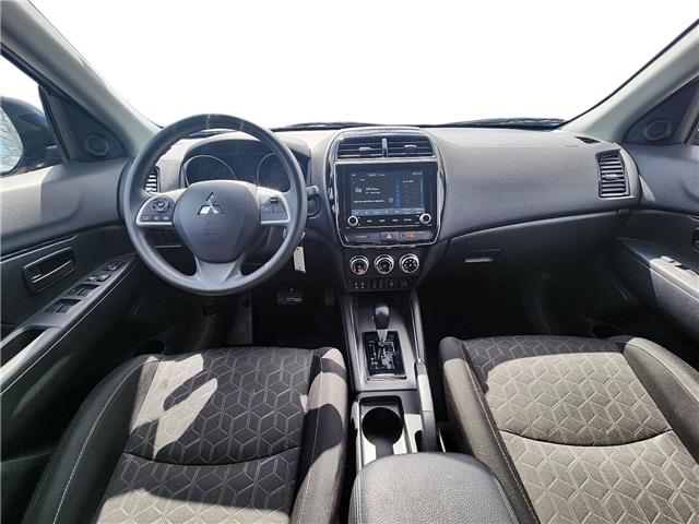 2024 Mitsubishi RVR ES
