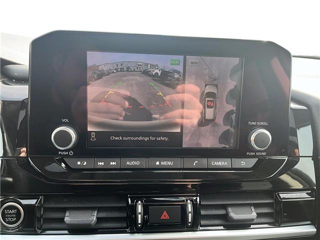 2022 Nissan Pathfinder SV