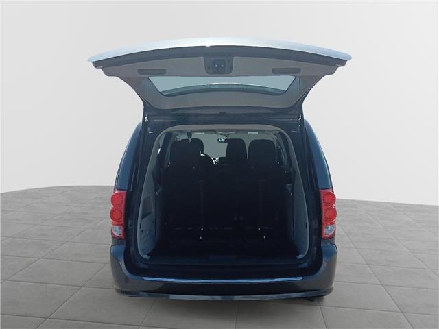 2016 Dodge Grand Caravan SE/SXT