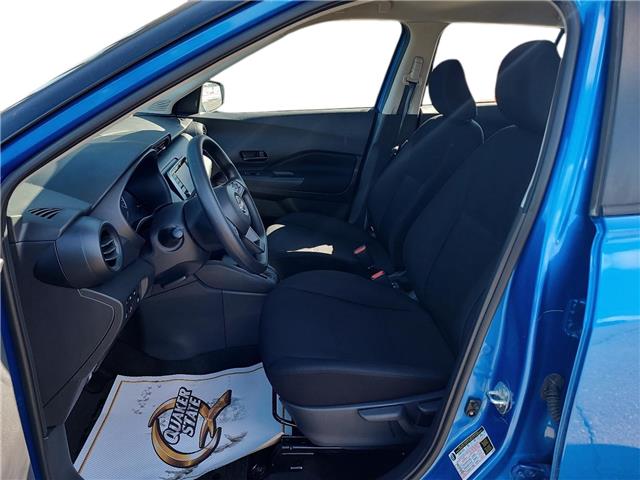 2023 Nissan Kicks S