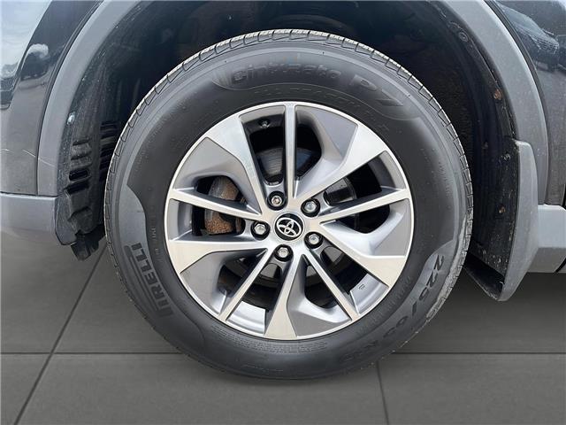 2017 Toyota RAV4 Hybrid LE+