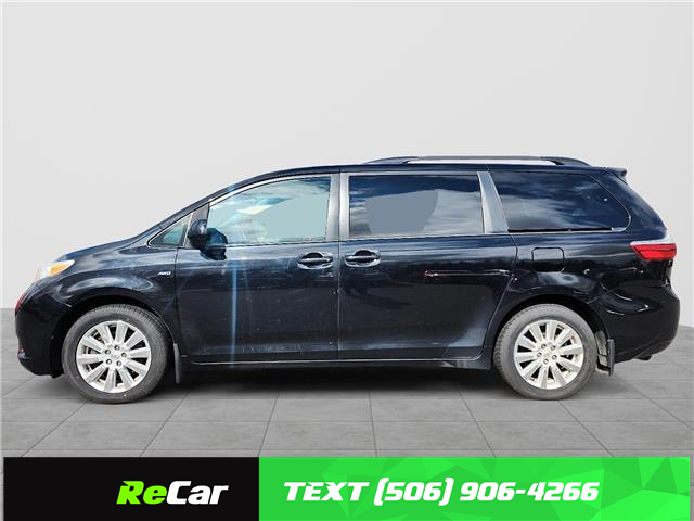 2017 Toyota Sienna LE 7 Passenger