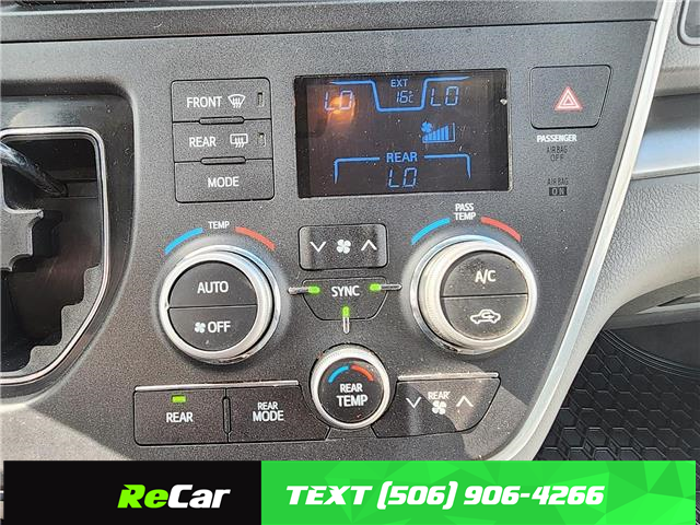 2017 Toyota Sienna LE 7 Passenger