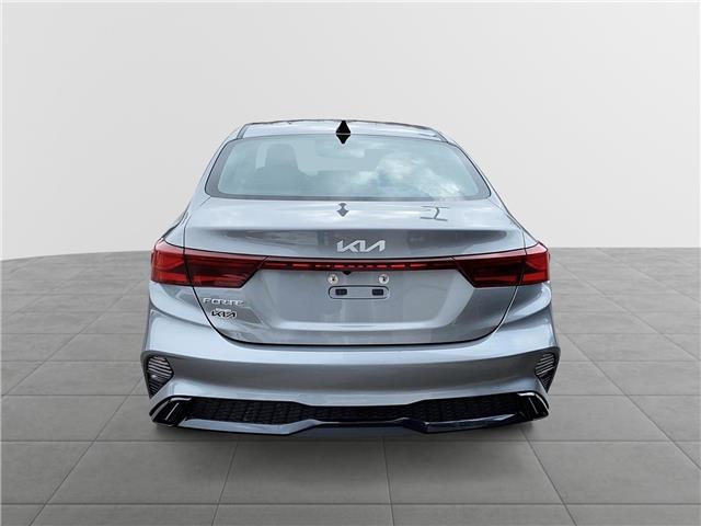 2022 Kia Forte EX