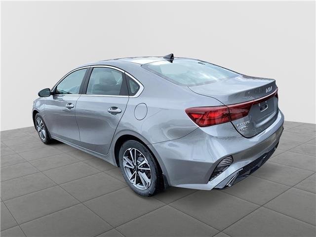 2022 Kia Forte EX