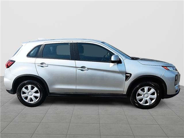 2024 Mitsubishi RVR ES