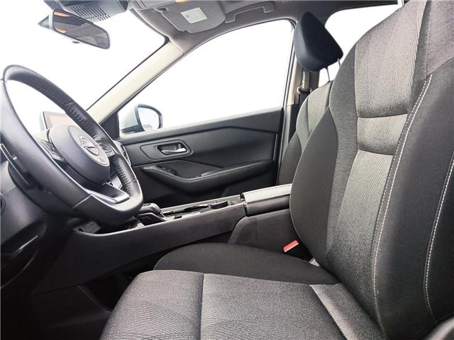 2024 Nissan Rogue SV Moonroof