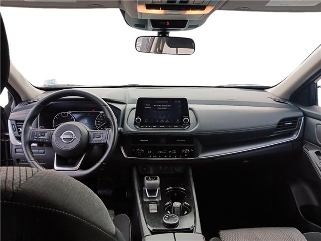 2024 Nissan Rogue SV Moonroof