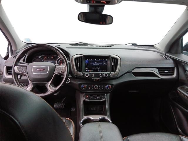 2022 GMC Terrain AT4