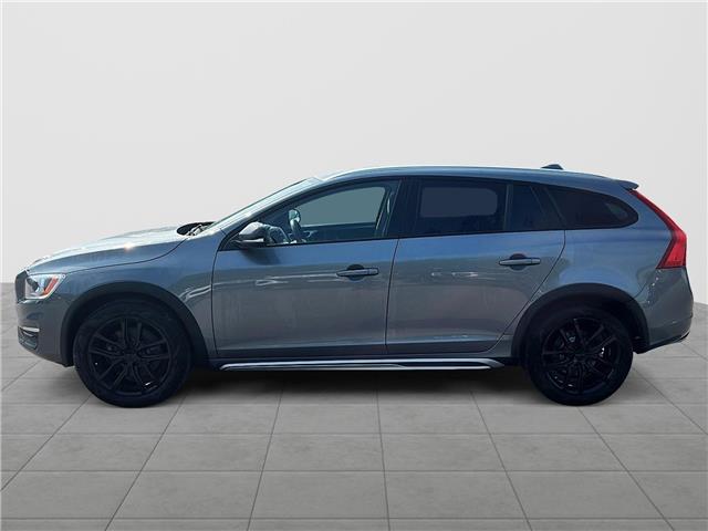 2016 Volvo V60 Cross Country T5 Premier
