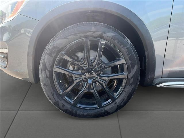 2016 Volvo V60 Cross Country T5 Premier