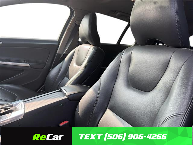 2016 Volvo V60 Cross Country T5 Premier