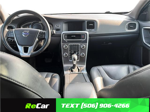 2016 Volvo V60 Cross Country T5 Premier