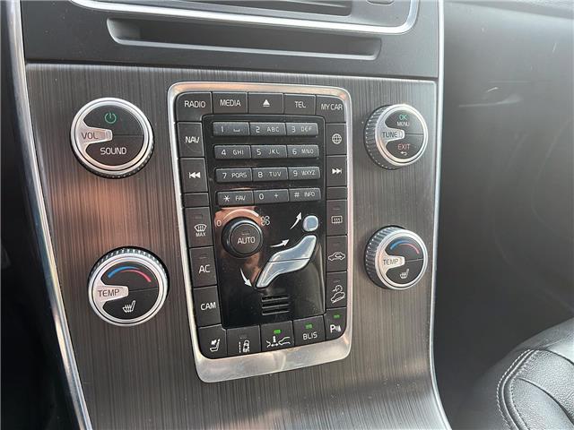2016 Volvo V60 Cross Country T5 Premier