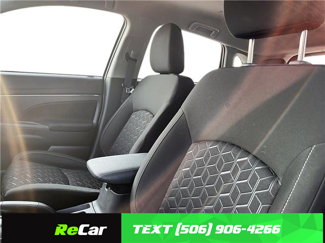 2024 Mitsubishi RVR ES