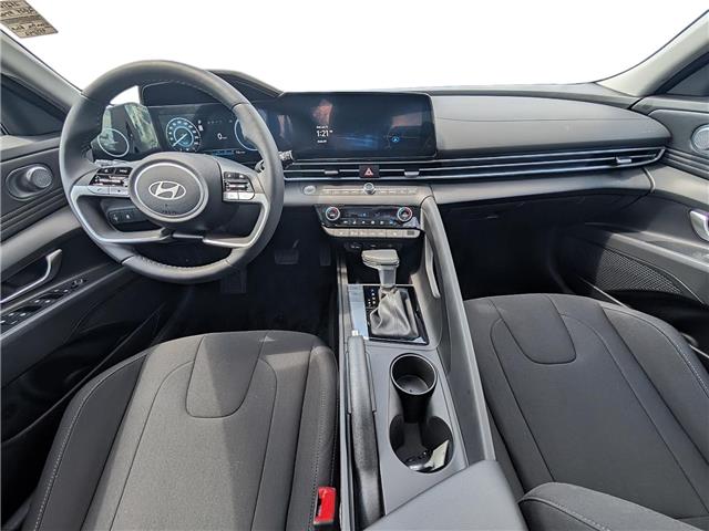 2025 Hyundai Elantra Preferred