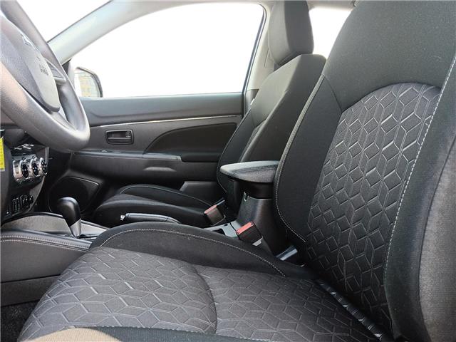 2024 Mitsubishi RVR ES