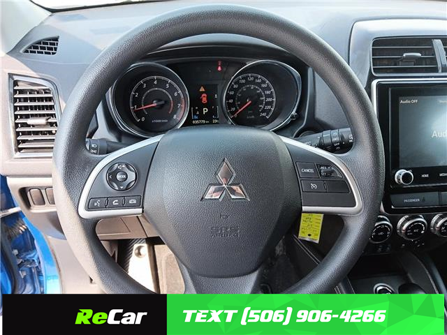 2024 Mitsubishi RVR ES