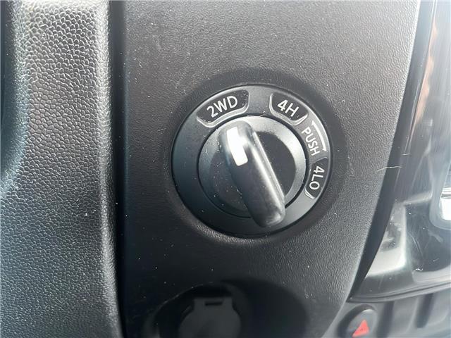 2014 Nissan Titan SV