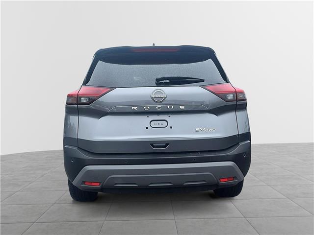 2023 Nissan Rogue SV Moonroof