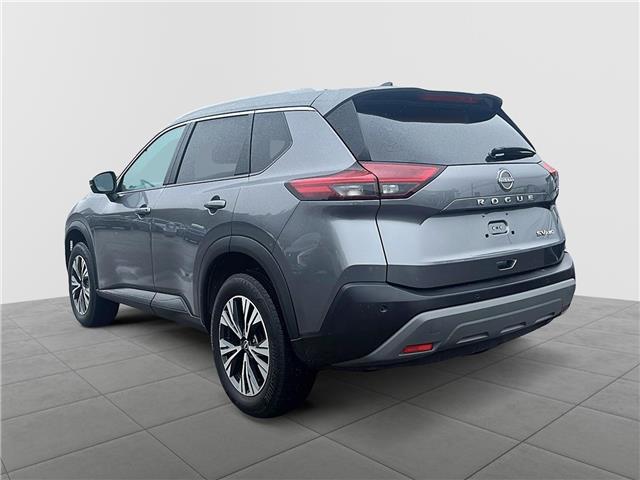 2023 Nissan Rogue SV Moonroof